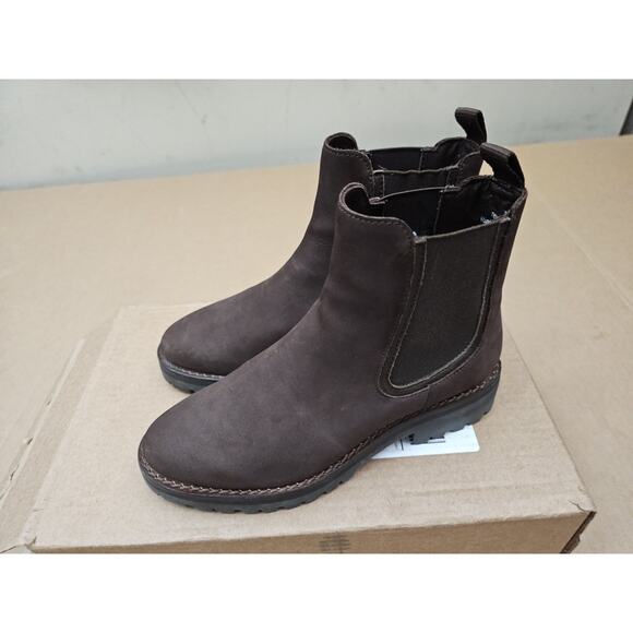 Thursday Boot Co Legend Women's Brown Leather Chelsea Ankle Boots Sz 5.5 - Picture 2 of 12